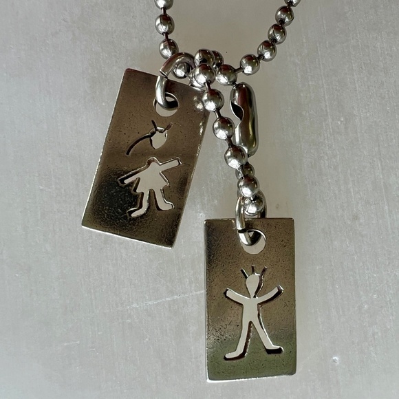 Anni & Co. 1991 Sterling Silver Cutout Pendant Necklace Girl & Boy Design VTG - Picture 9 of 10